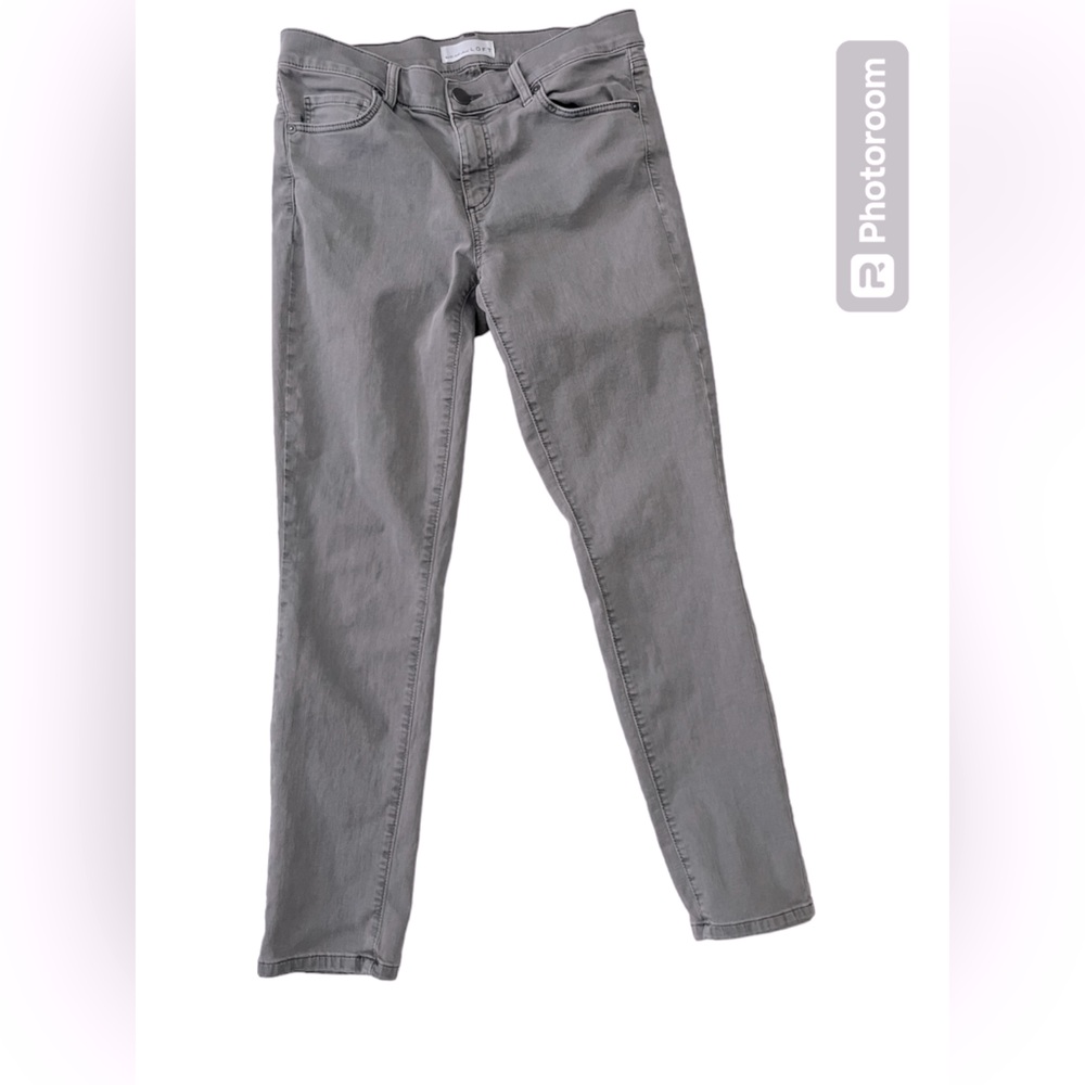 Loft gray cropped jeans size 4/ 27